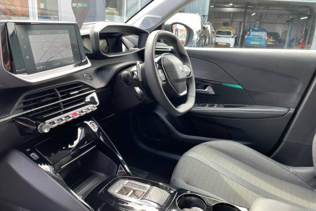 2023 Peugeot 208 1.2 PureTech 100 Allure Premium + 5dr EAT8