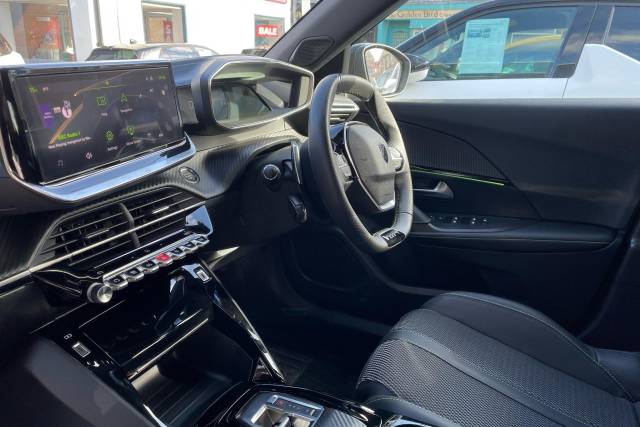 2023 Peugeot 2008 1.2 PureTech 130 GT 5dr EAT8