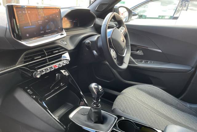 2023 Peugeot 2008 1.2 PureTech 130 Allure 5dr