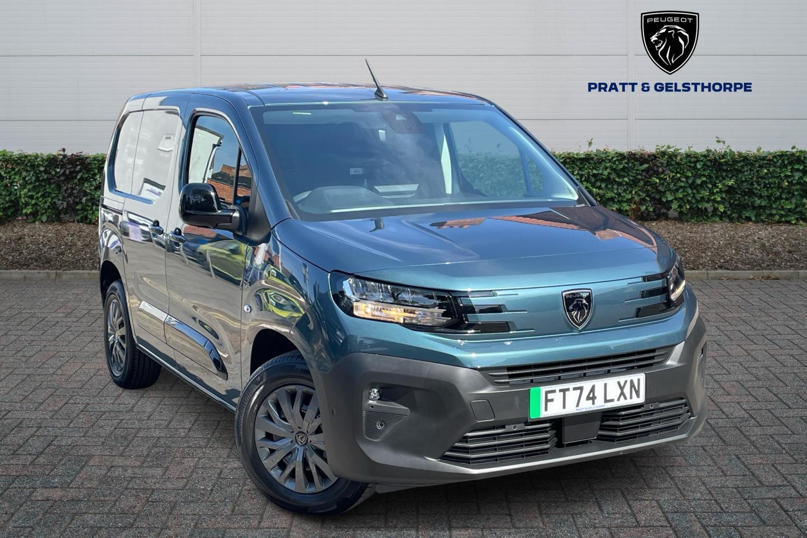 2025 Peugeot e-Partner