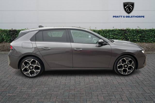 2025 Vauxhall Astra 1.2 Turbo 130 Ultimate 5dr Auto