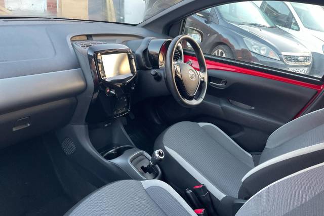2021 Toyota Aygo 1.0 VVT-i X-Trend TSS 5dr x-shift