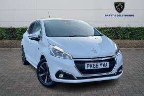 PEUGEOT 208 2018 (68) at Pratt & Gelsthorpe Newark