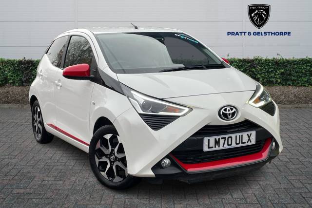 Toyota Aygo 1.0 VVT-i X-Trend TSS 5dr x-shift Hatchback Petrol WHITE