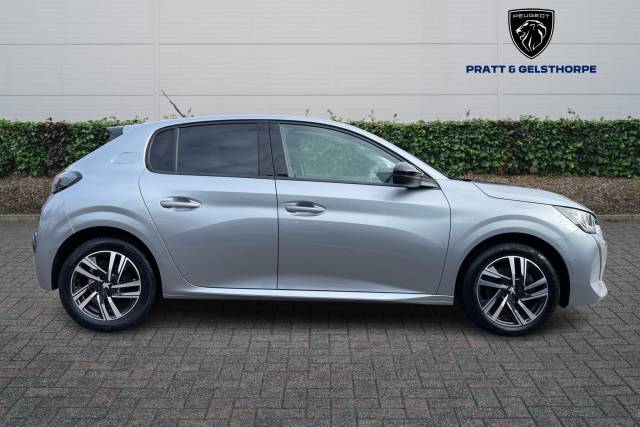 2022 Peugeot 208 1.2 PureTech 100 Allure Premium 5dr