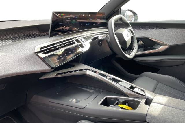 2025 Peugeot E-3008 0.0 157kW GT 73kWh 5dr Auto