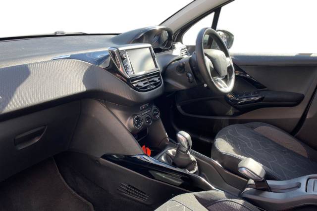 2019 Peugeot 2008 1.2 PureTech Signature 5dr [Start Stop]