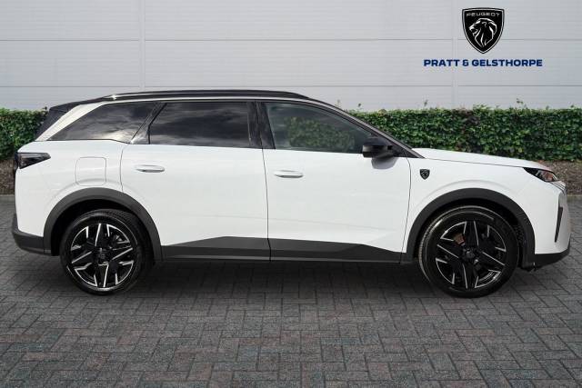 2025 Peugeot 5008 1.2 Hybrid 136 GT 5dr e-DSC6