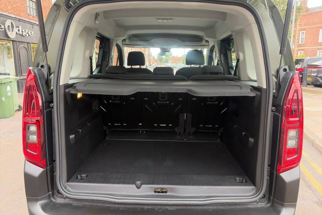 2024 Citroen E-Berlingo 0.0 100kW Plus M 52kWh 5dr Auto