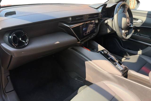 2025 Alfa Romeo Junior 0.0 207kW Elettrica Veloce 54kWh 5dr Auto