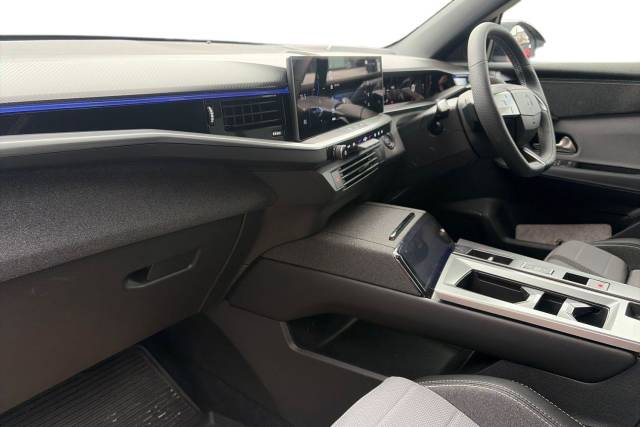 2025 Vauxhall Grandland 1.2 Hybrid [136] Ultimate 5dr e-DCT6 [Pan Roof]