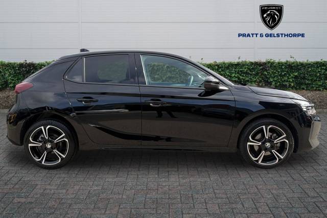 2025 Vauxhall Corsa 1.2 Hybrid Ultimate Hatchback 5dr Petrol Hybrid e-DCT Euro 6 (s/s) (145 ps)