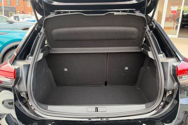 2025 Vauxhall Corsa 1.2 Hybrid Ultimate Hatchback 5dr Petrol Hybrid e-DCT Euro 6 (s/s) (145 ps)