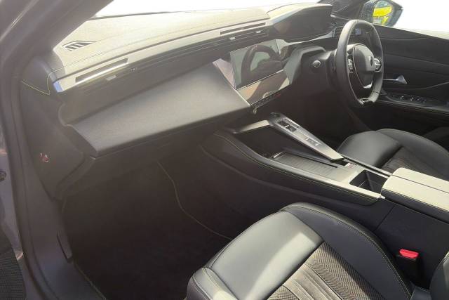2026 Peugeot 308 SW 1.2 Hybrid 145 GT Premium 5dr e-DSC6